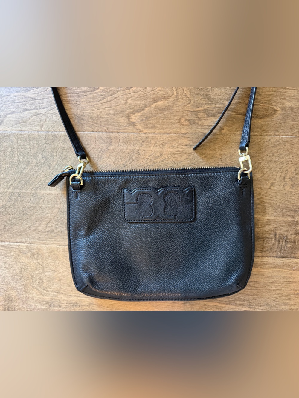 Tory Burch Black Leather Crossbody with Gold Hardware - Picture 2 of 6